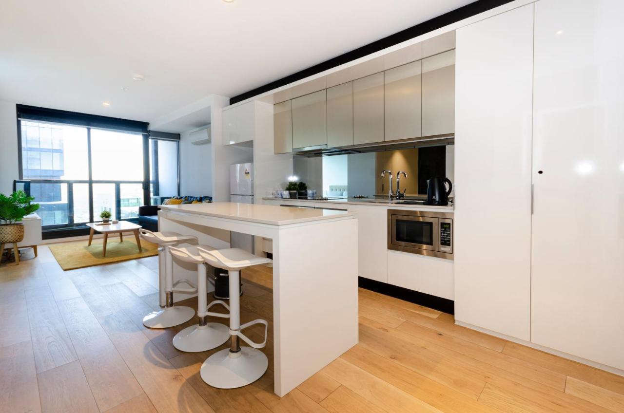 2Br Cbd Pad, City Views, Free Parking, Pool, Gym เมลเบิร์น ภายนอก รูปภาพ